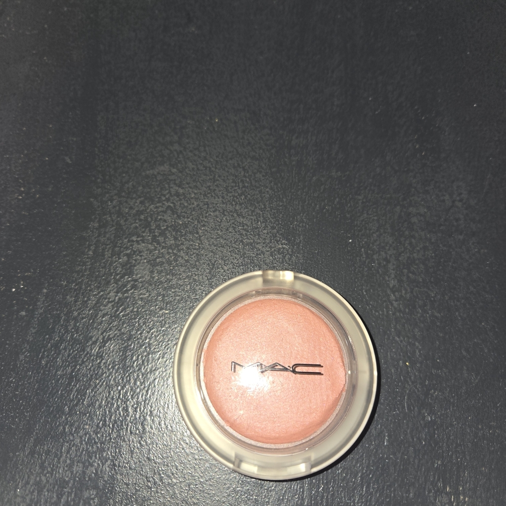 MAC Cosmetics Glowplay Blush In Blush Please